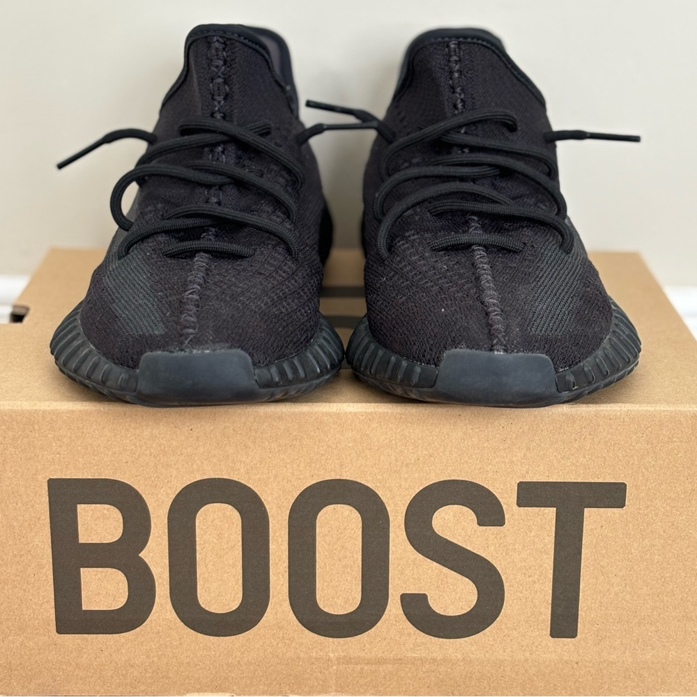 Adidas Yeezy Boost 350 V2